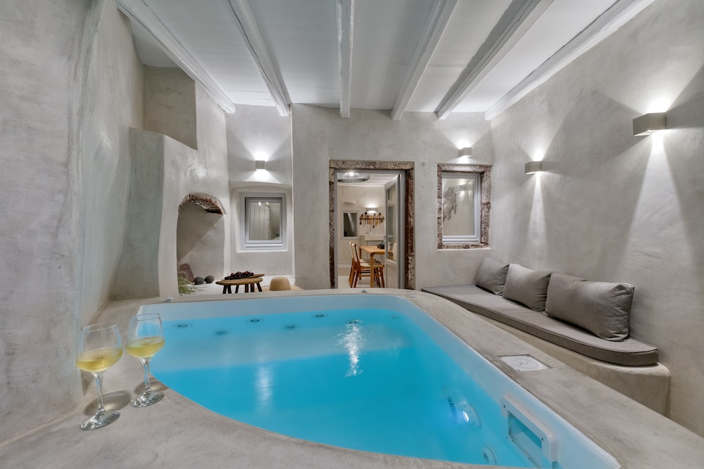 Marble Sun Villa By Caldera Houses 14/39