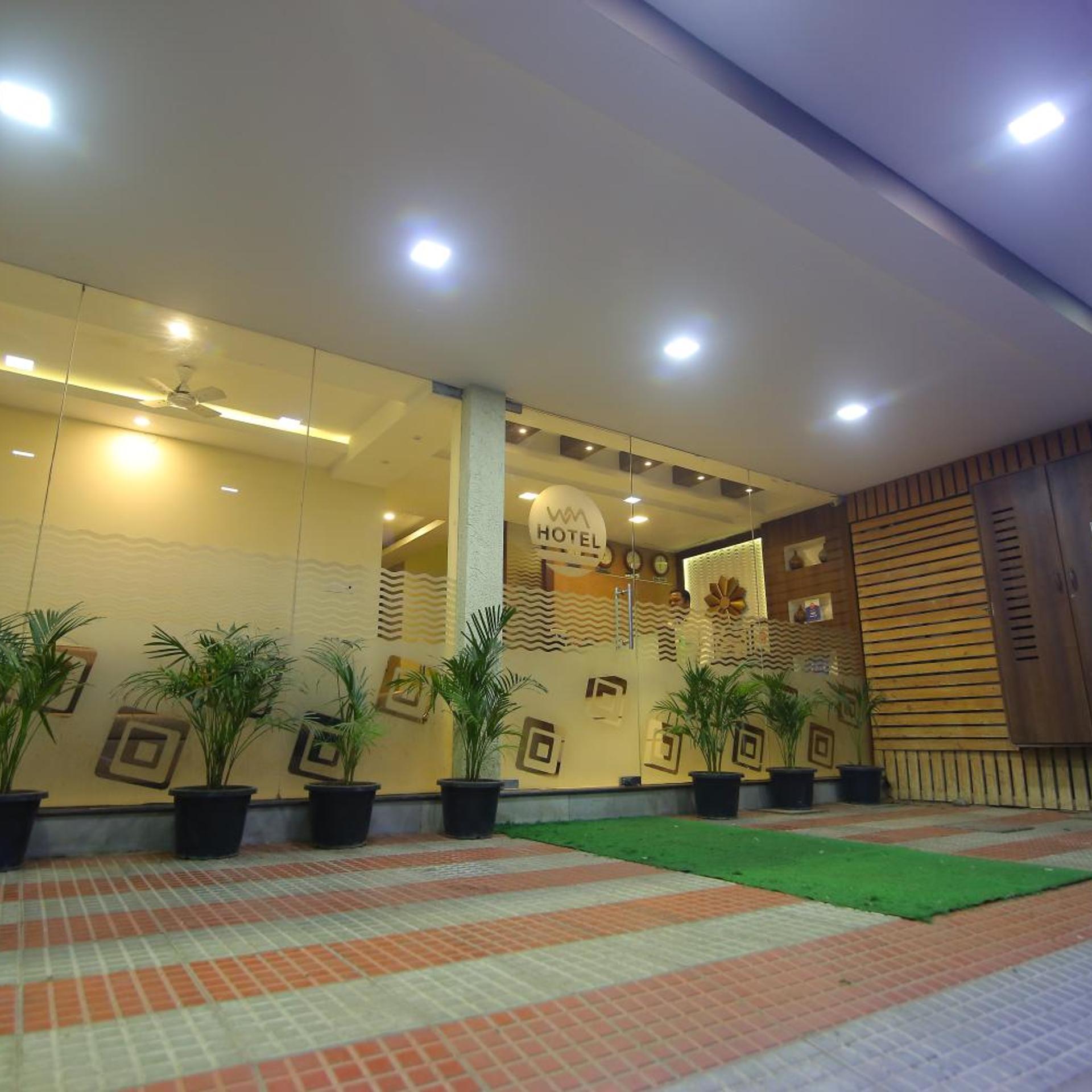 Hotel White Mount 40/50