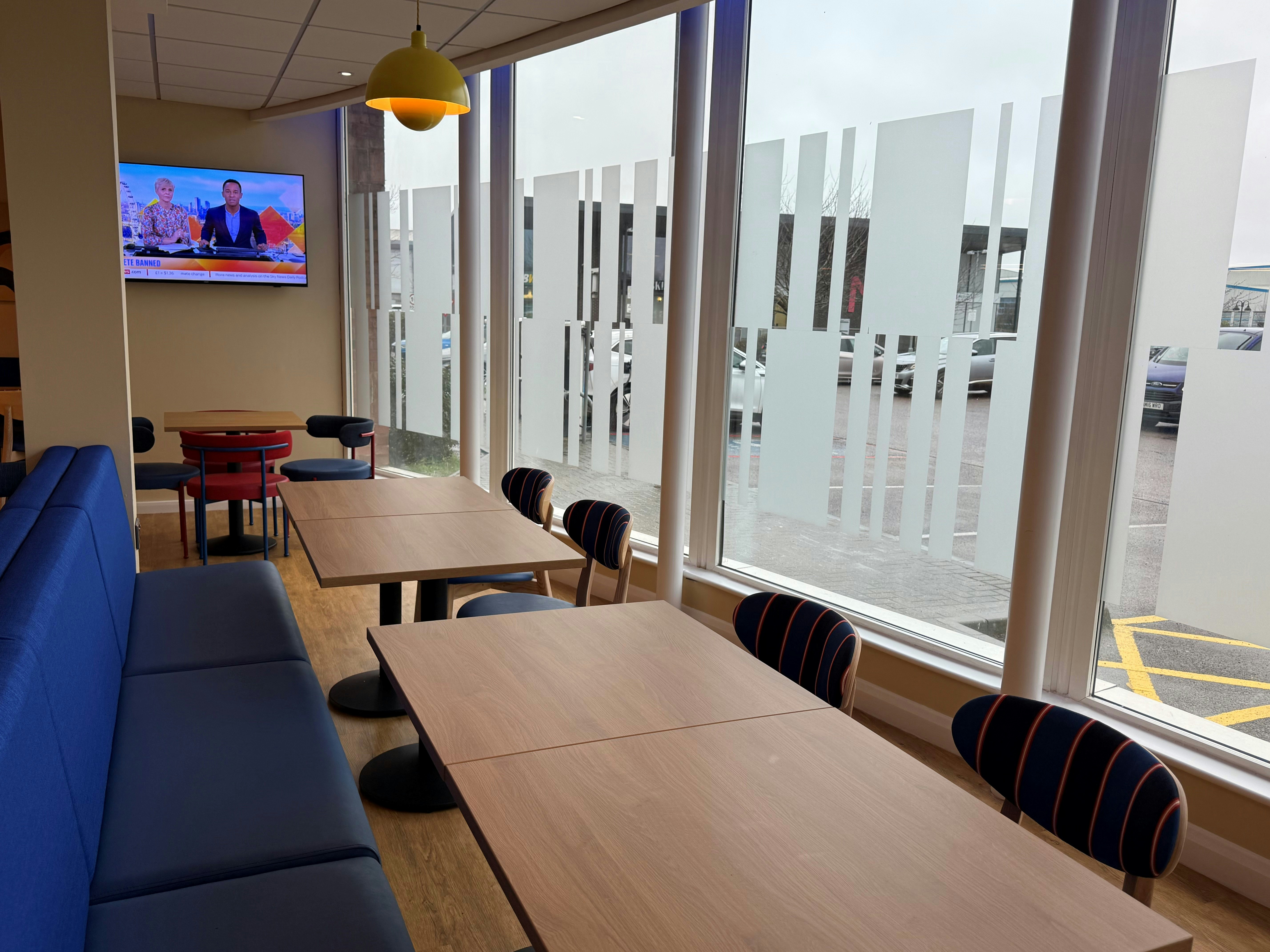 HOLIDAY INN EXPRESS NUNEATON 28/50