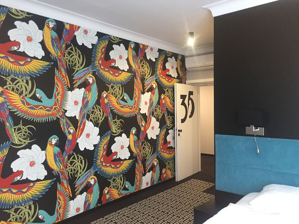Liv Inn Aparthotel 6/66
