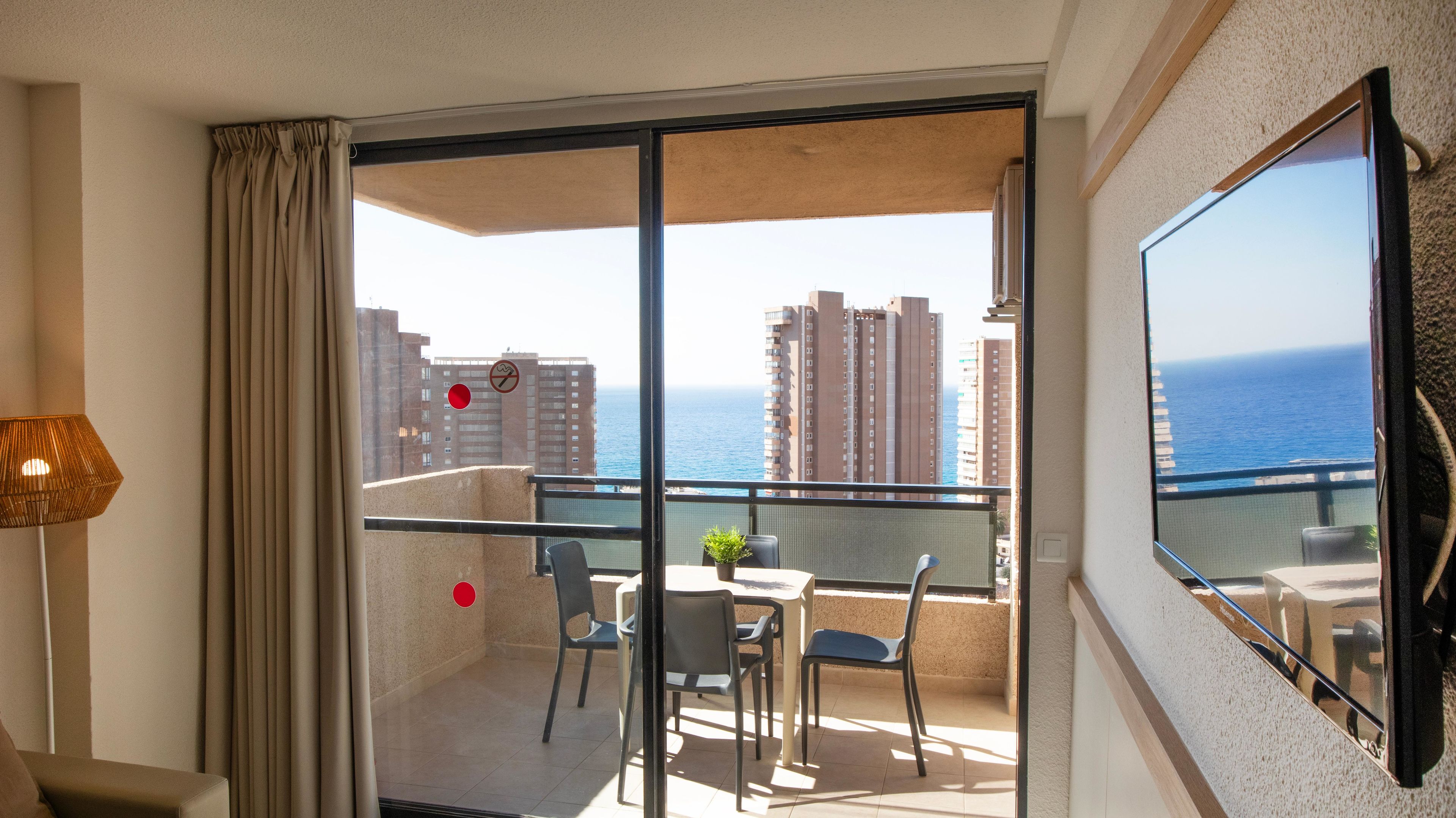Dynastic Rooms Apartments 20/45