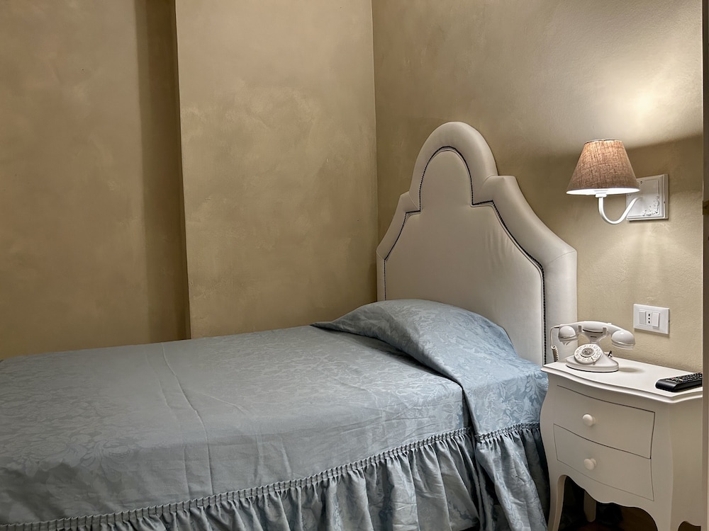 Boutique Hotel Calais Milano 23/63