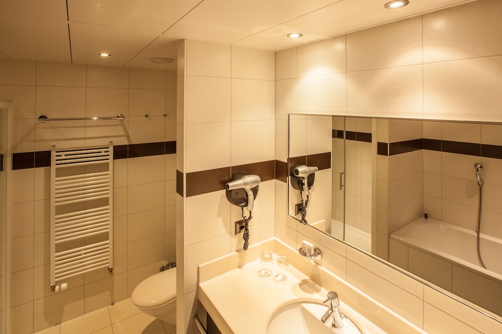 Airport Hotel Basel 45/46