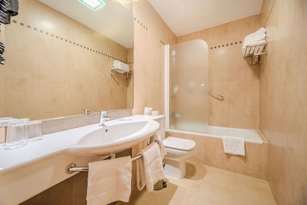 Hotel ITC Mora 46/49