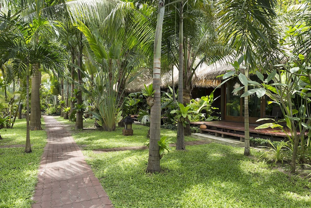 Mali Resort Pattaya Beach Koh Lipe 35/50