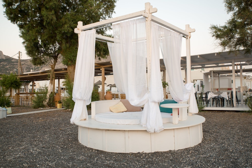 Beach Boutique Hotel 59/67