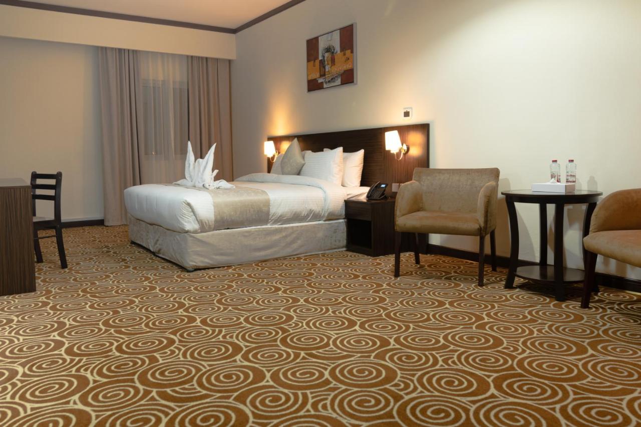 Concorde Palace Hotel 16/30