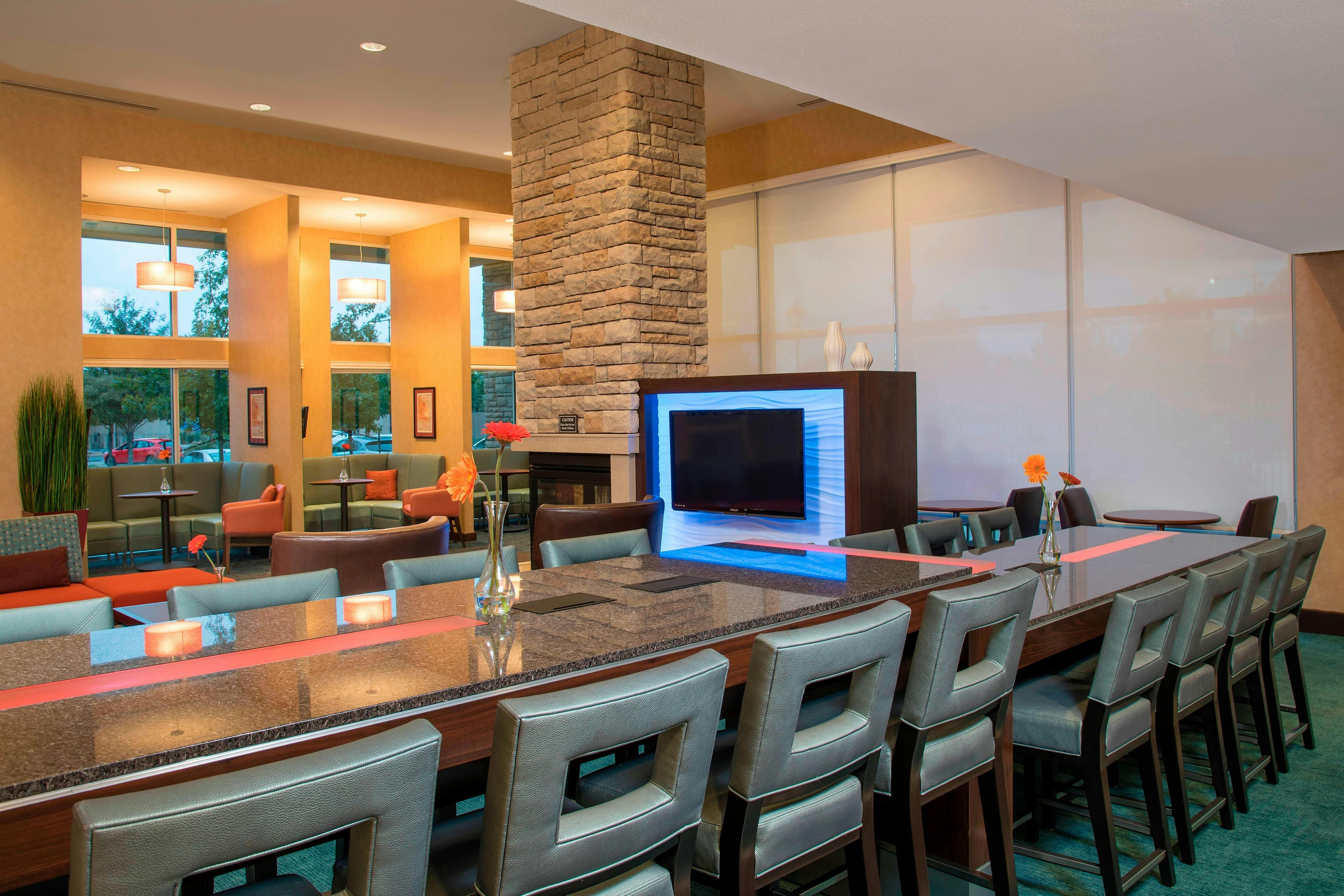 RESIDENCE INN AUSTIN-UNIVERSITY AREA 12/14
