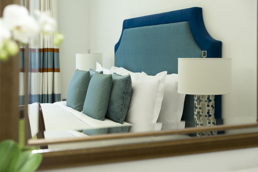 Al Najada Doha Hotel Apartments by Oaks 16/49