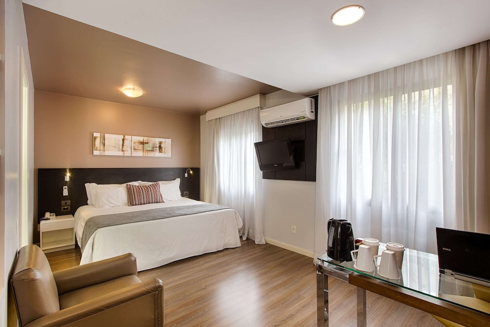 Art Hotel Transamerica Collection 11/50