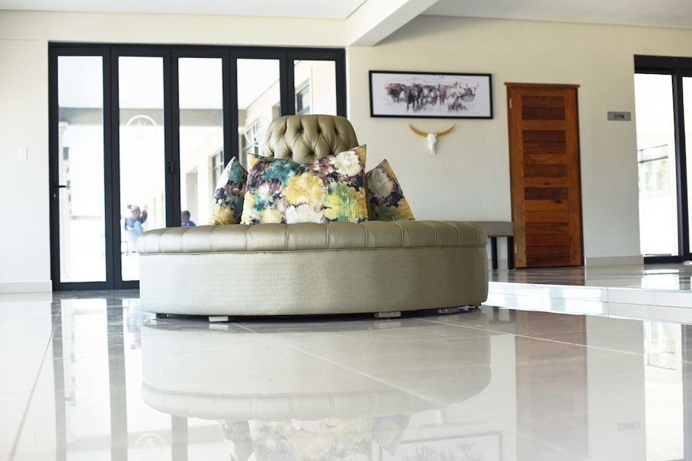 Aloe Lifestyle Hotel 5/39