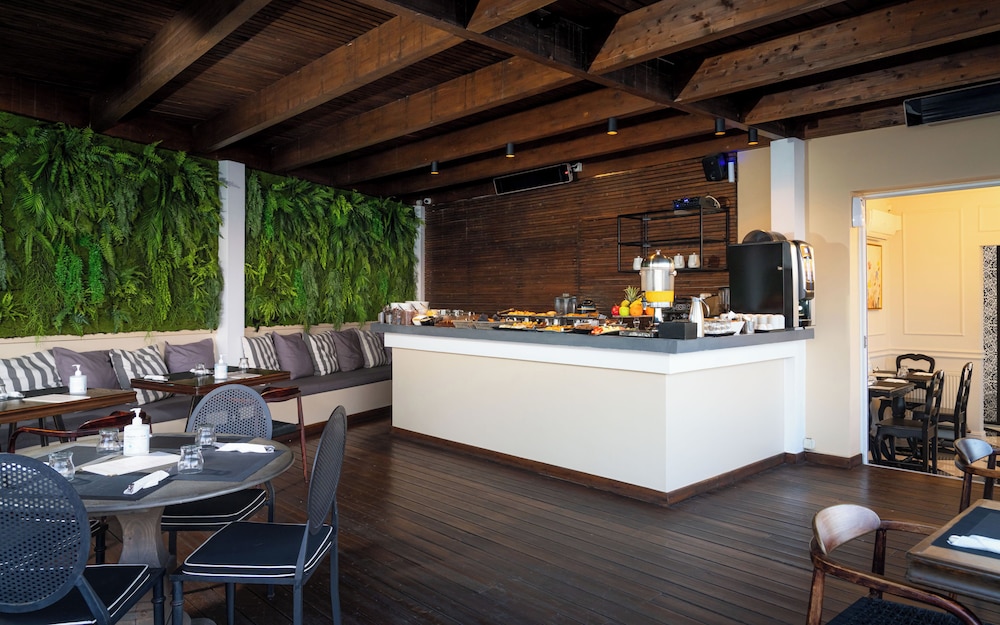 Athens Mansion Luxury Suites 10/70