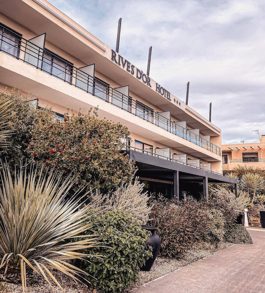 RIVES D'OR HOTEL 10/70