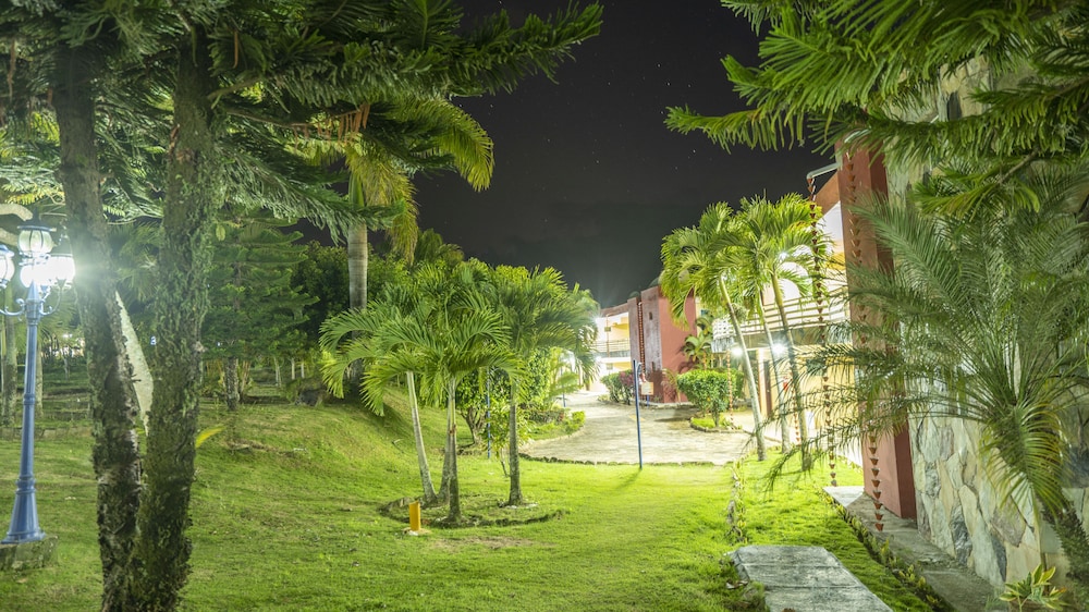 Jarabacoa River Club 52/57
