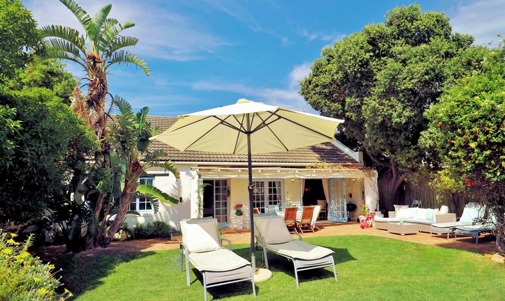 Hout Bay Beach Cottage 21/49