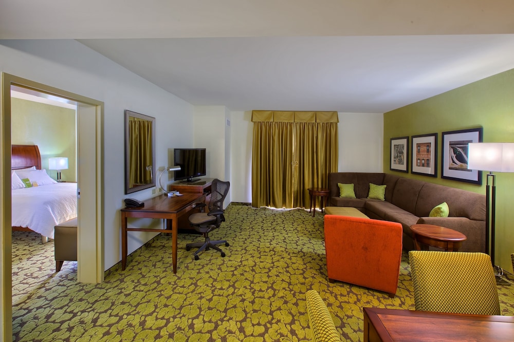 Hilton Garden Inn Durham/University Medical Center 32/42