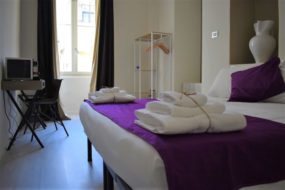 Gatto Bianco House 35/50