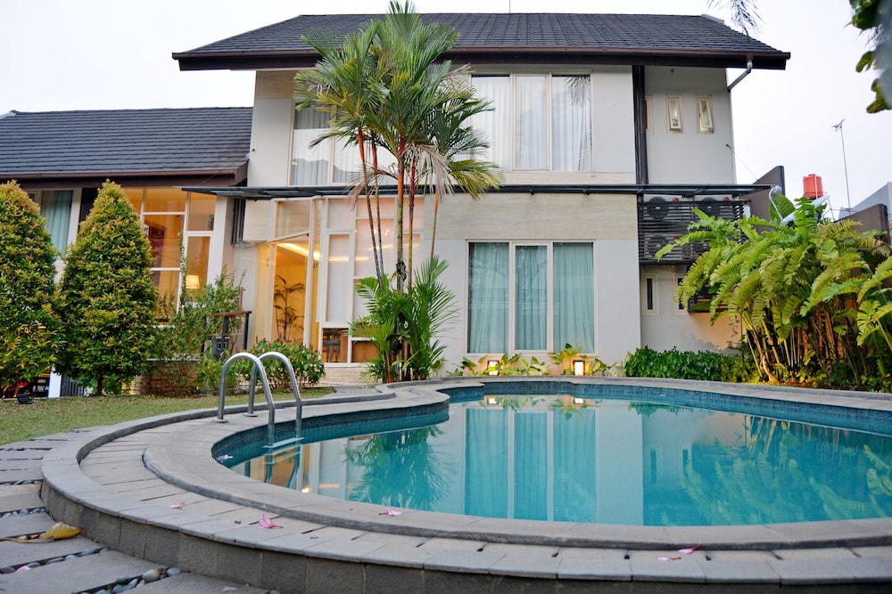 W Home Cipete 5/36