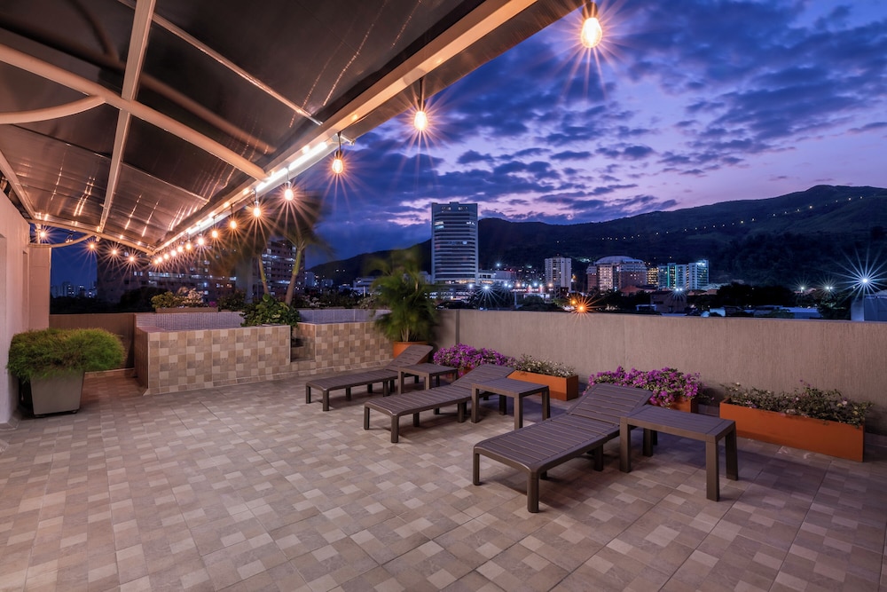 Hotel MS Chipichape Plus 55/59