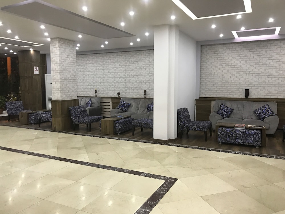 Hande Hotel 14/60