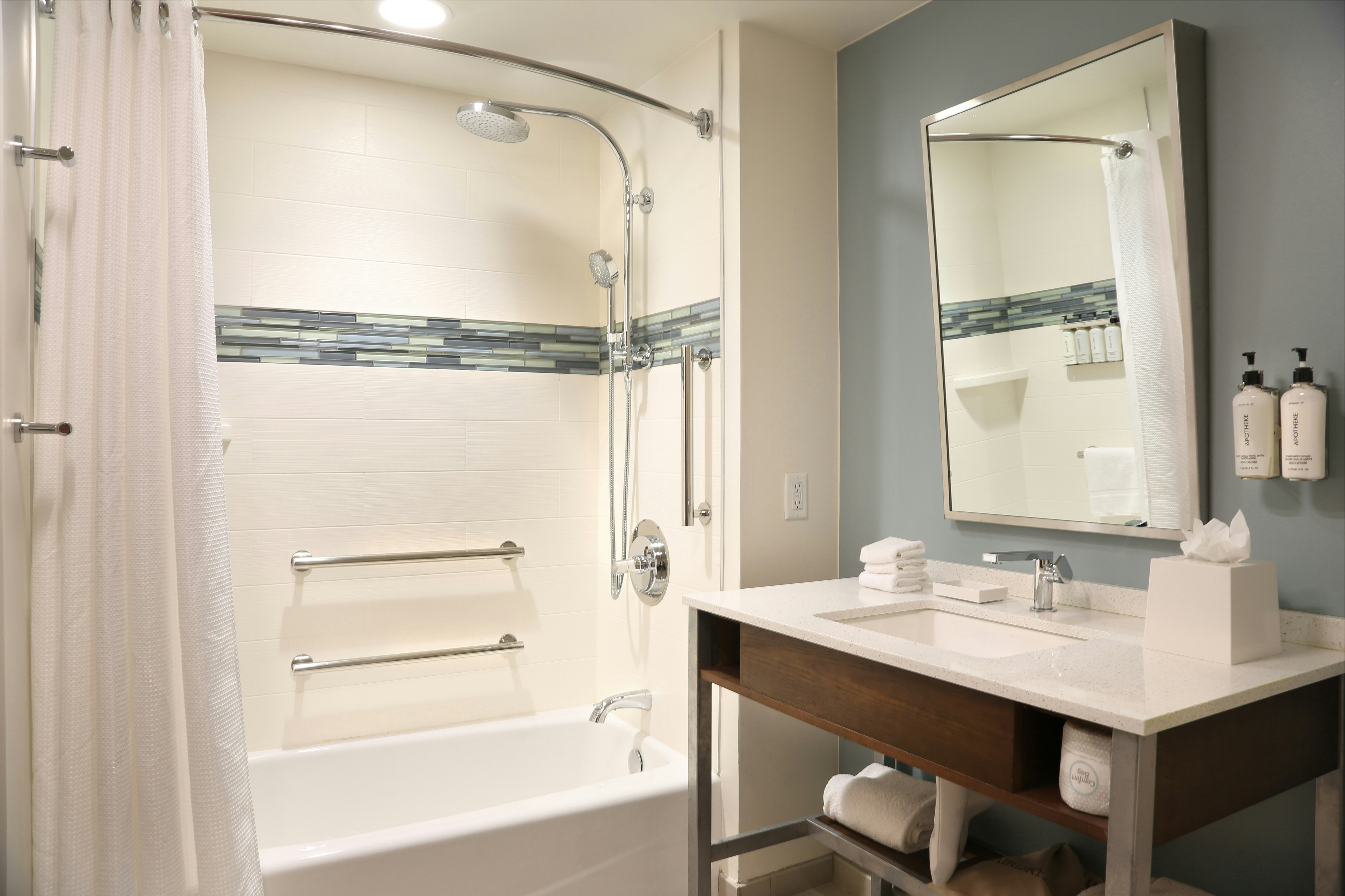Even Hotels Alpharetta - Avalon Area 81/81