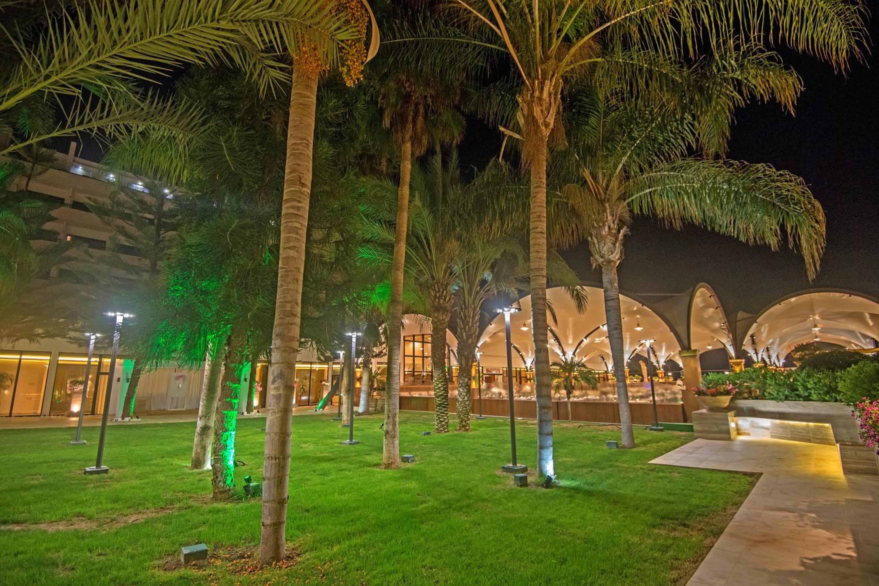 Adams Beach Hotel and SPA 53/75