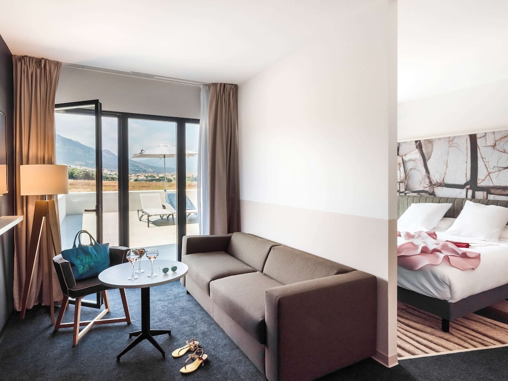 Hotel Mercure Bastia Biguglia 48/72