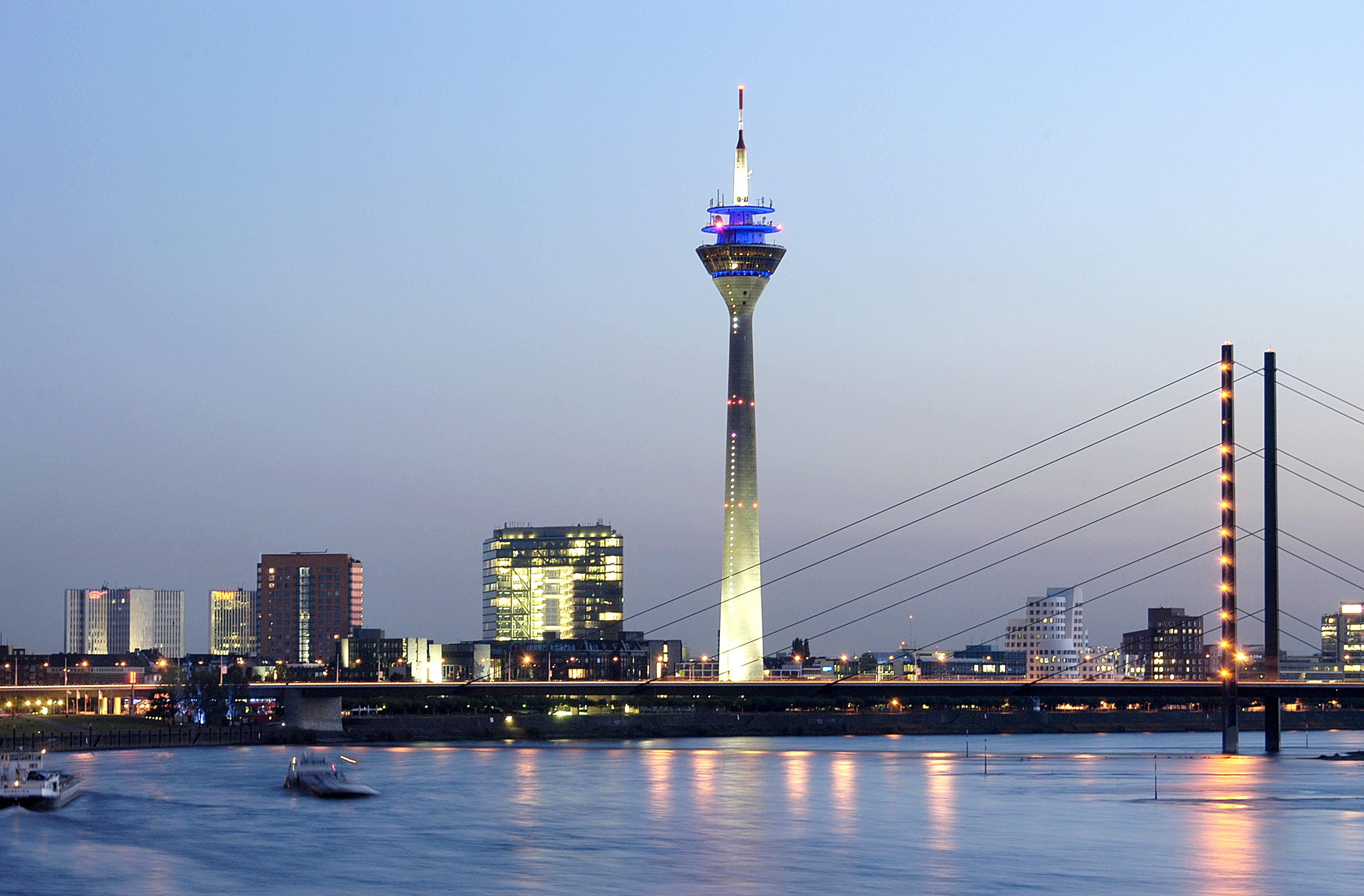 Holiday Inn Dusseldorf Neuss 42/46