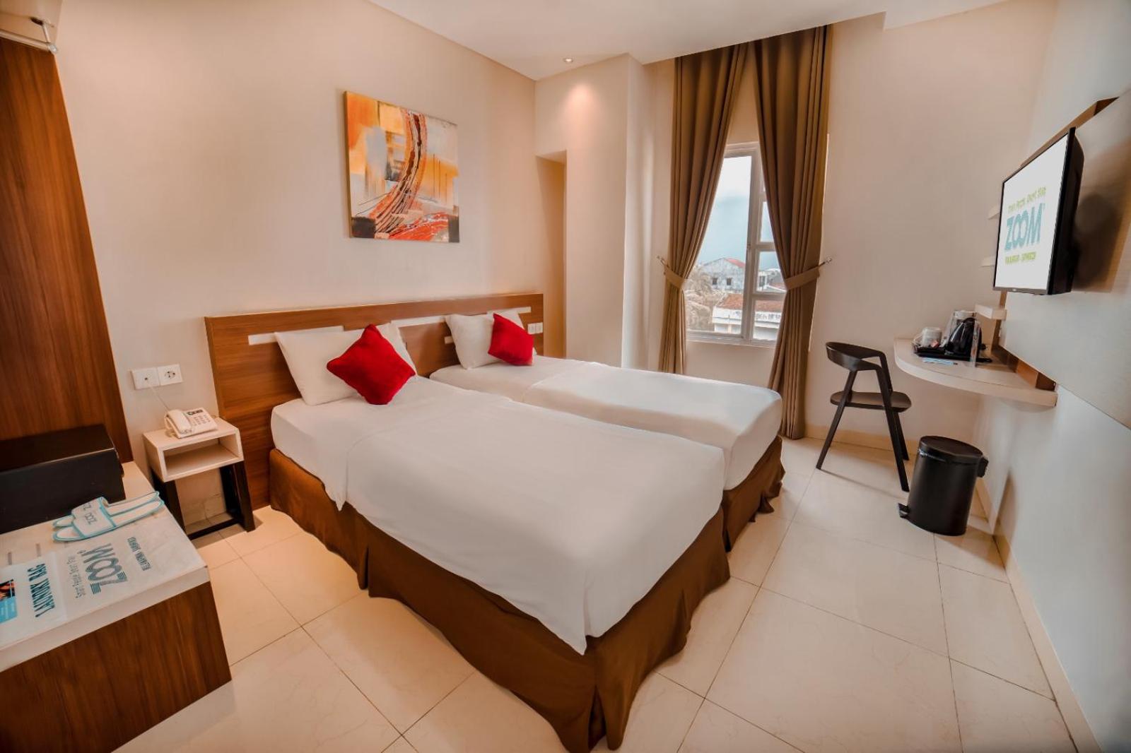 Zoom Hotel Mulawarman 10/47