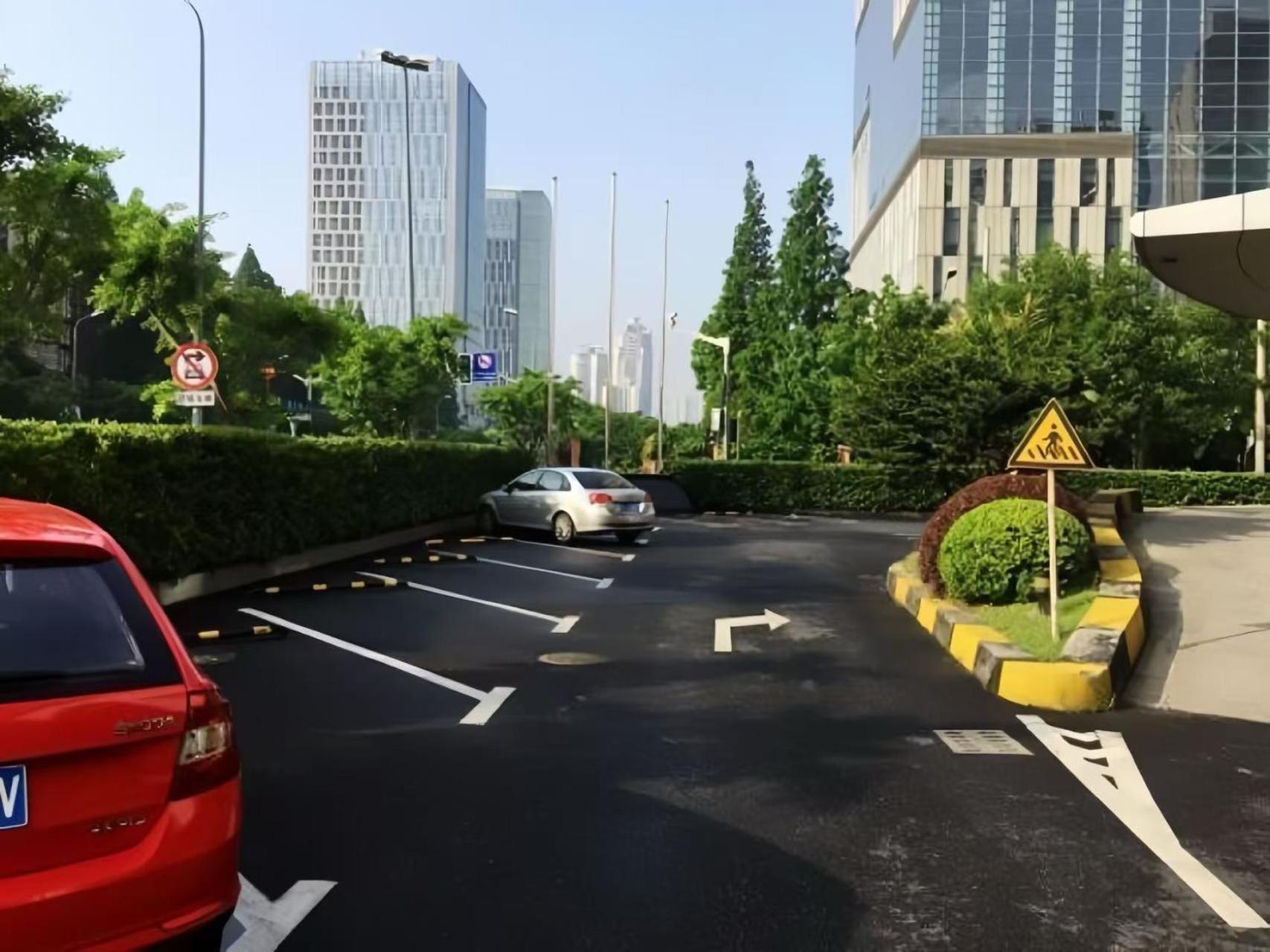 Jinjiang Metropolo Hotel Shanghai Baiyulan 45/51