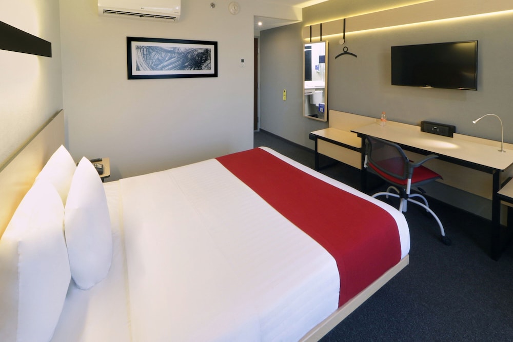 City Express by Marriott Tijuana Insurgentes 20/50