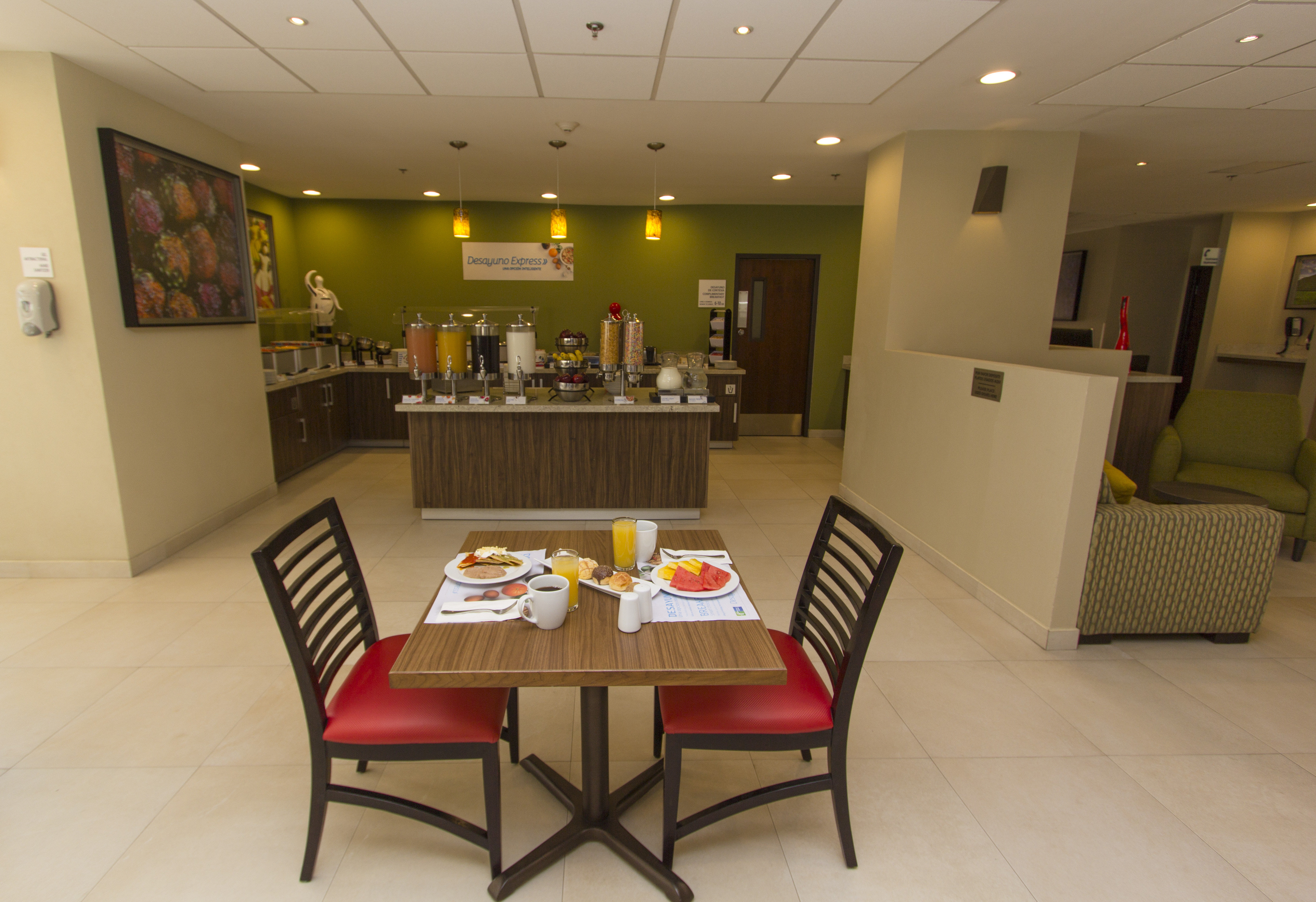Holiday Inn Express Guadalajara Aeropuerto an IHG Hotel 46/58