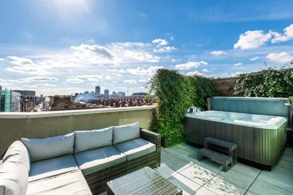 New Road Hotel in LONDON