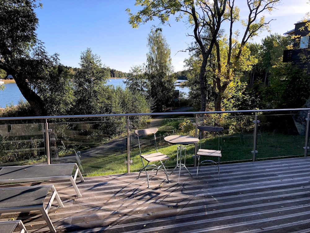 Marholmen Hotell and Conference AB 35/81
