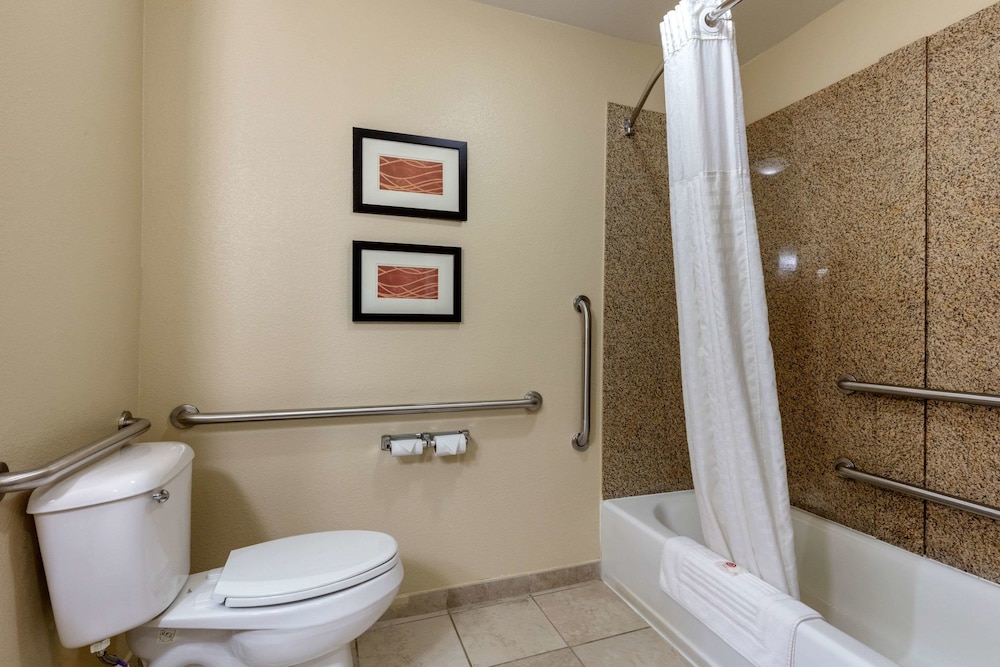 Comfort Inn & Suites North Little Rock McCain Mall 9/38