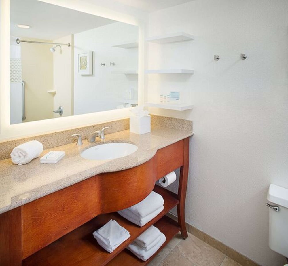 Hampton Inn Parsippany 8/41