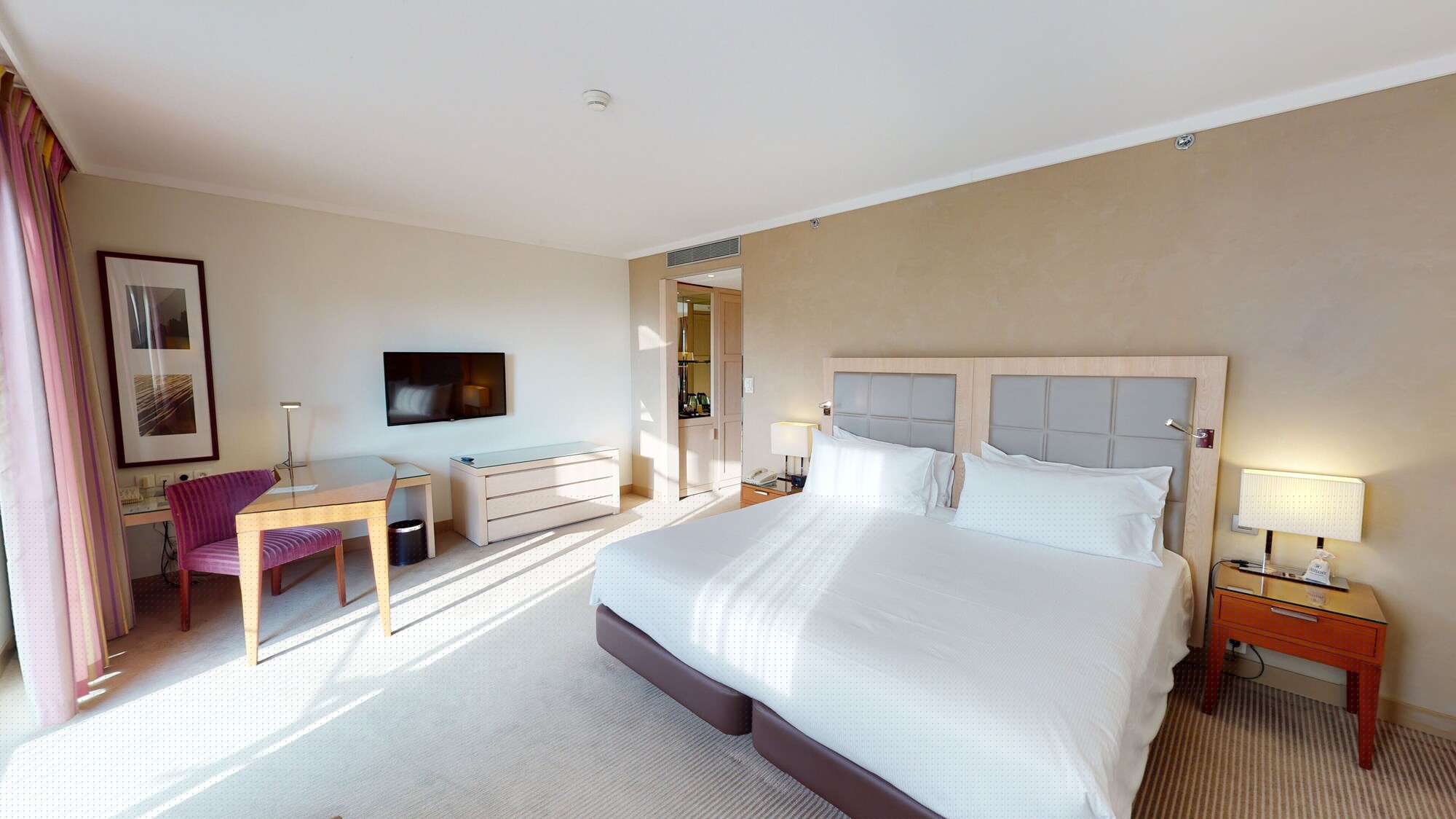 Room, King Bed, Partial View