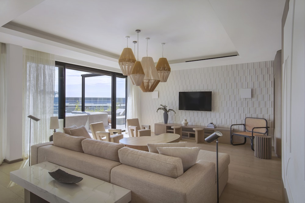 LUX Grand Baie Mauritius 32/50