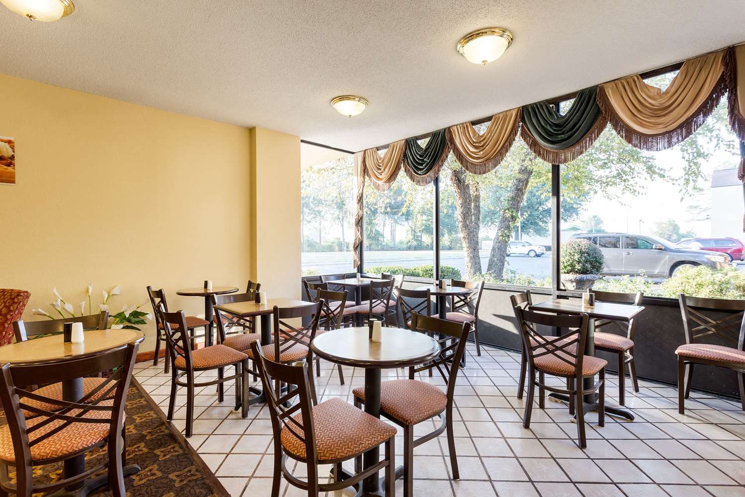 Quality Inn Blytheville, Ar 14/21