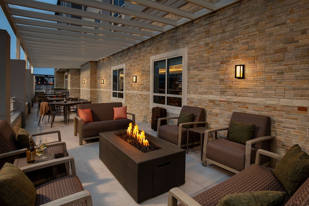 Courtyard By Marriott Houston Kemah 9/20