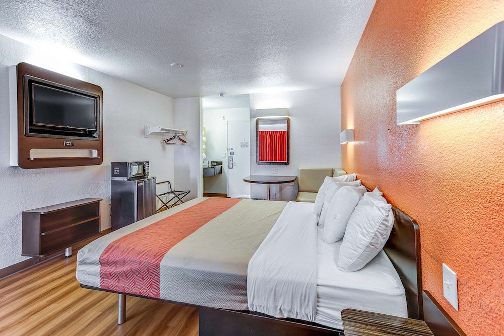 Motel6 Portland, OR - Tigard West 31/49