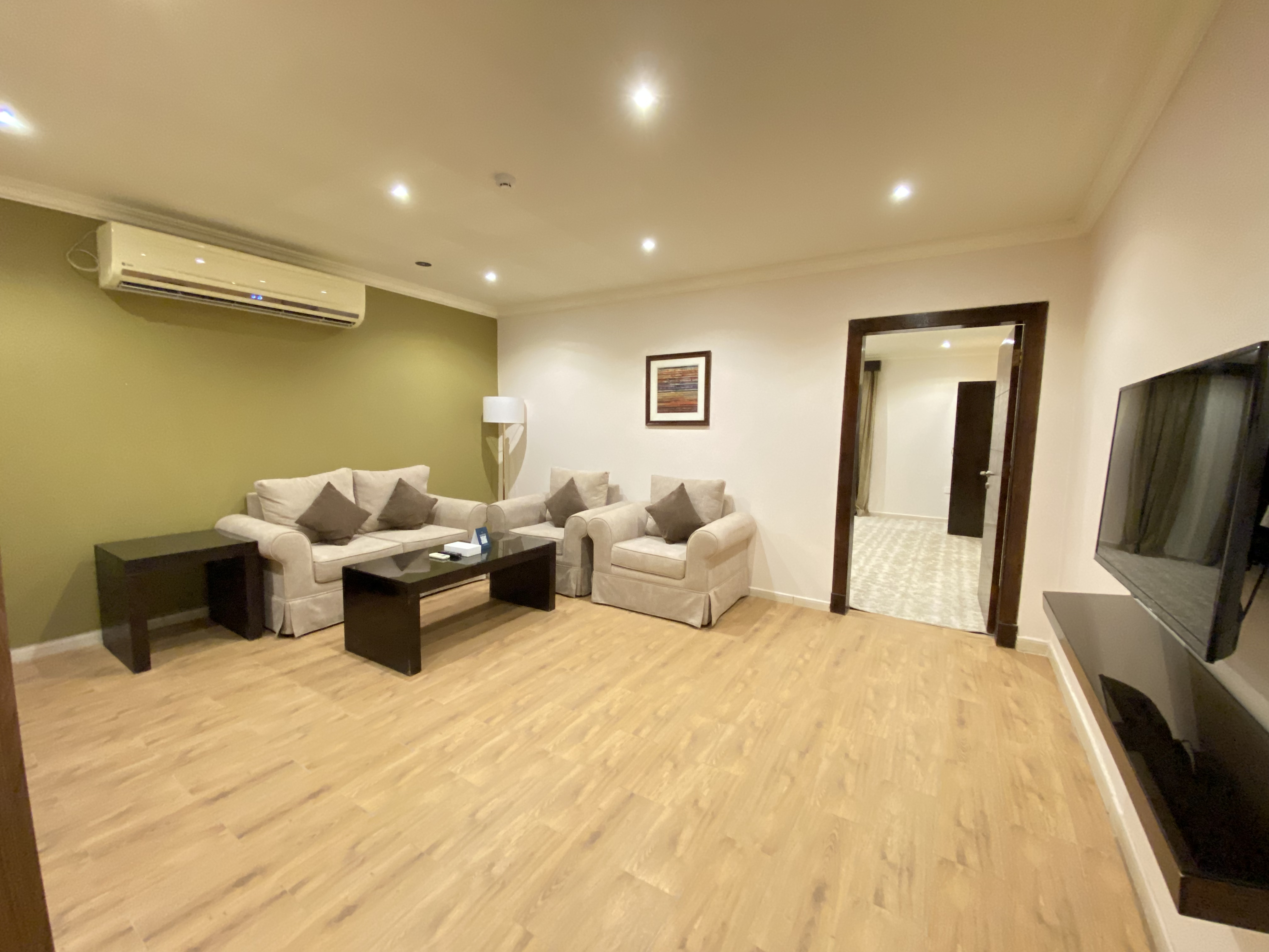 فندق الضيافة(Al Diyafa Hotel) 20/44
