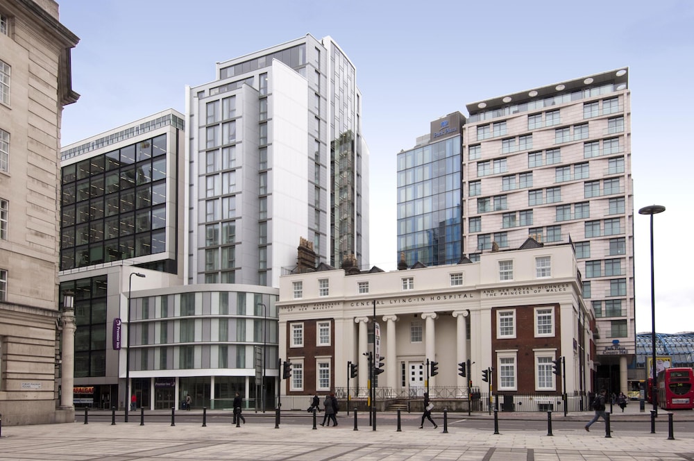Premier Inn London Waterloo (Westminster Bridge) Hotel 28/34