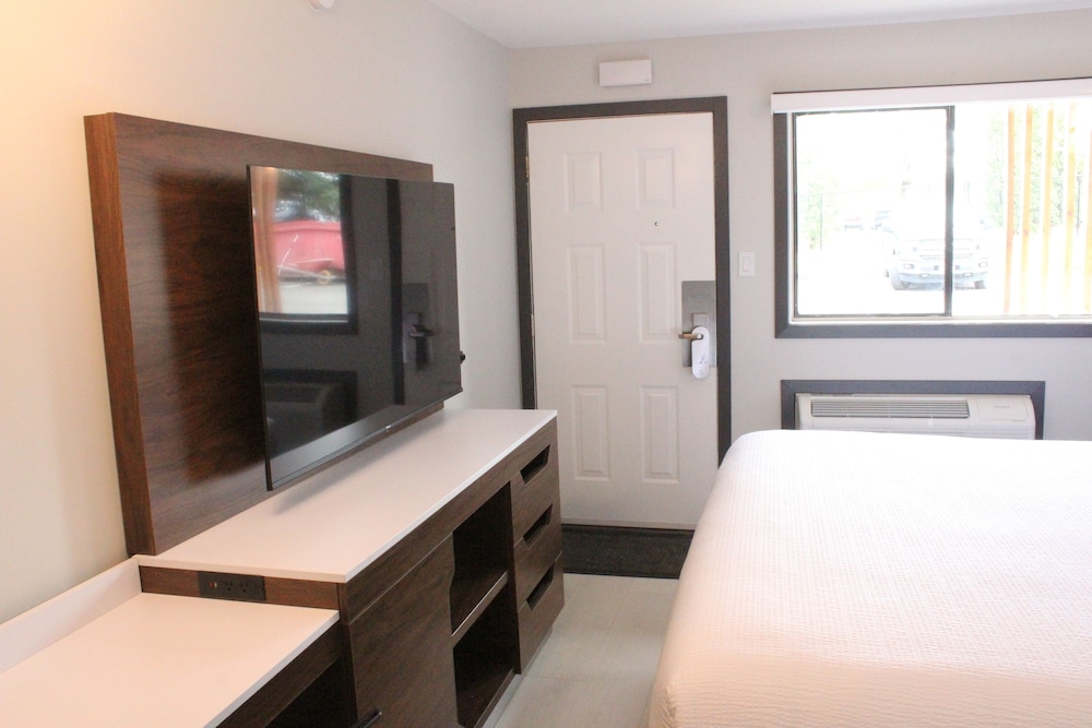 غرفة بسرير كينج، Coast Courtenay Hotel 4/6