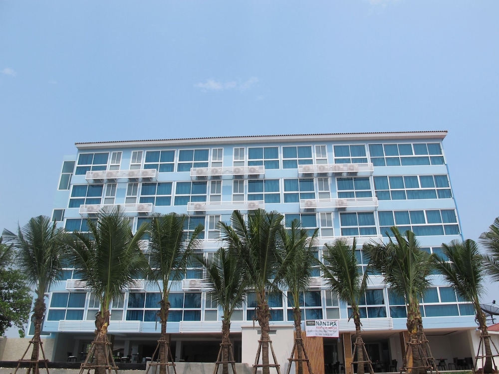 Nantra Pattaya Baan Ampoe Beach 1/40