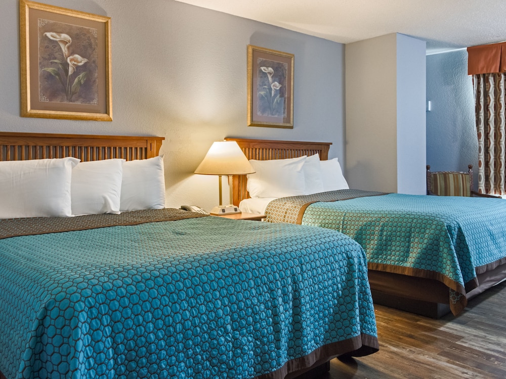 Mountain Vista Inn and Suites 24/57