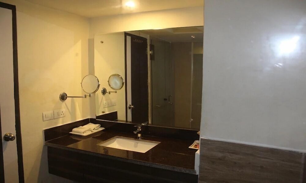 Hotel Royal Paradise 27/27