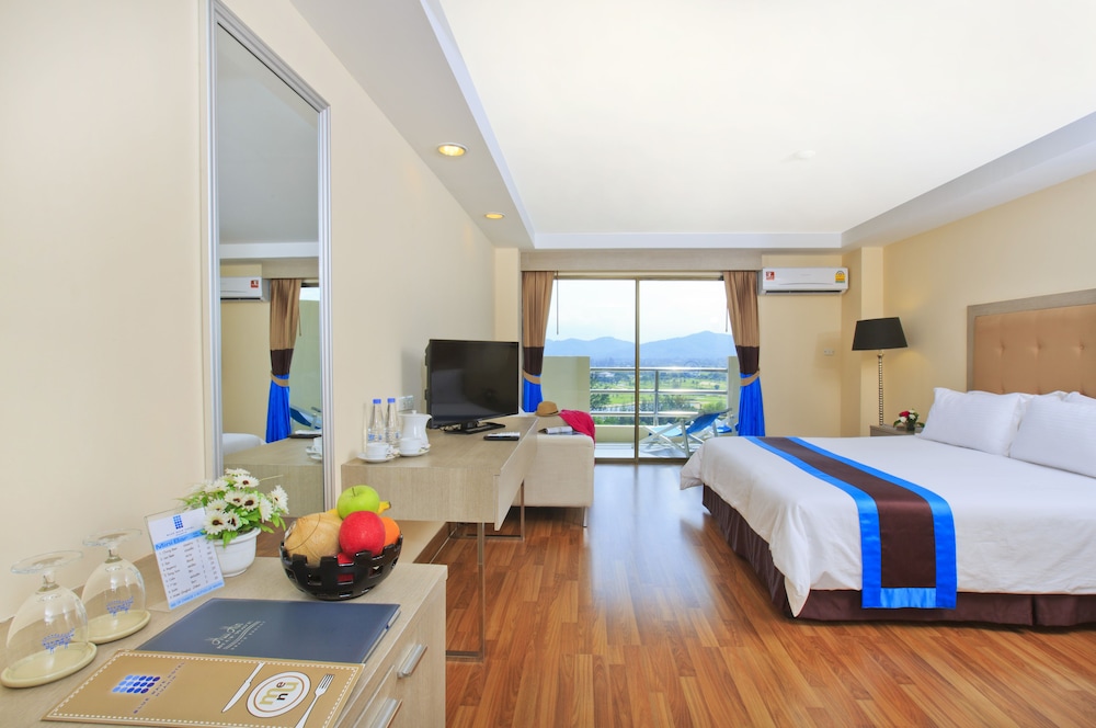Hua Hin Blue Wave Resort 9/30