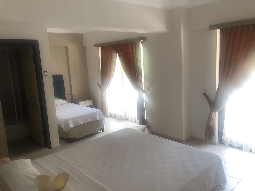 Hamle Hotel 20/48