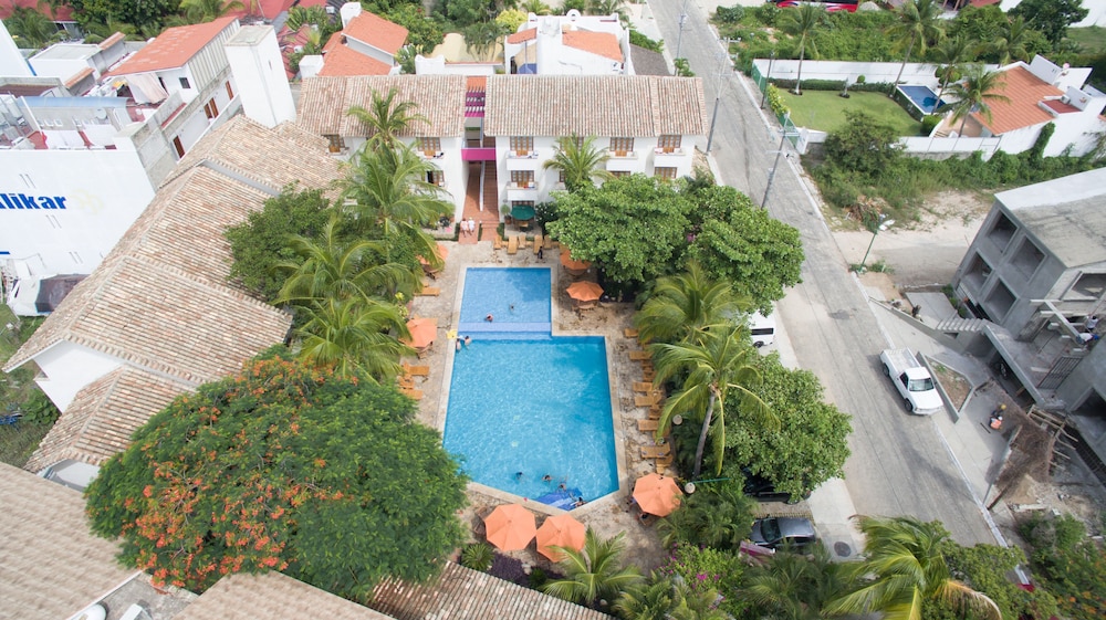 Villa Blanca Huatulco 49/50